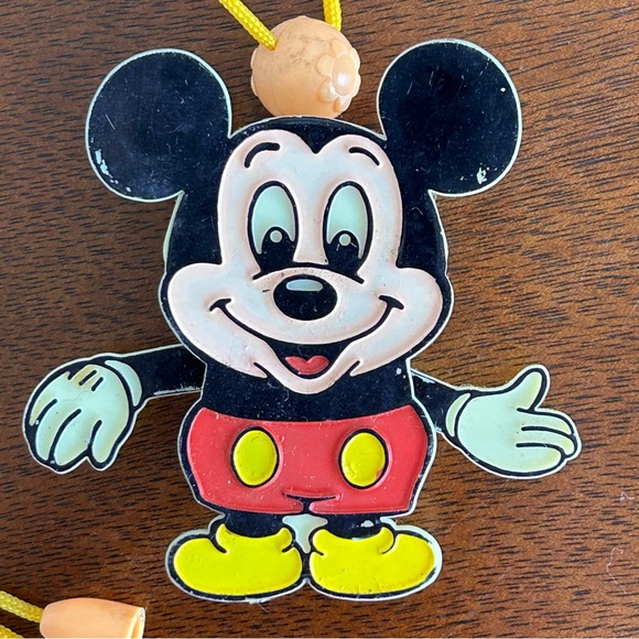 Disney Mickey Mouse Necklace Pull String Toy Walt Disney Productions - Picture 2 of 5